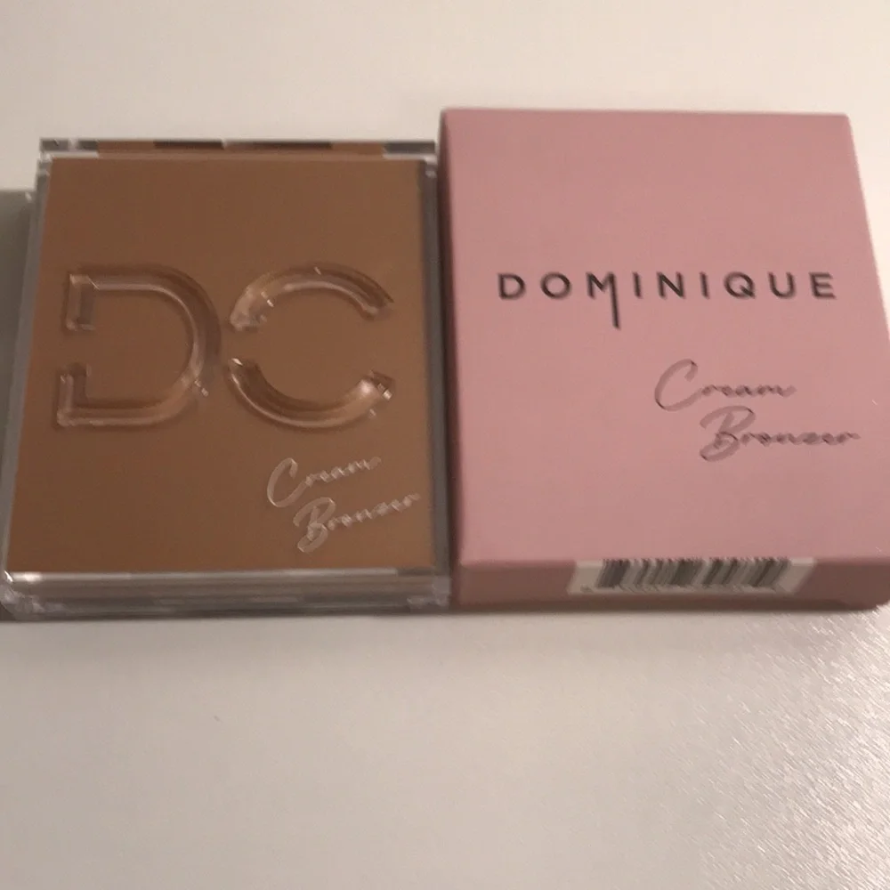 DOMINIQUE COSMETICS Cream Bronzer - Shade Light Tan NEW